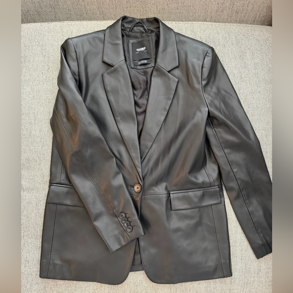 Pull & Bear <immatation> Leather Blazer